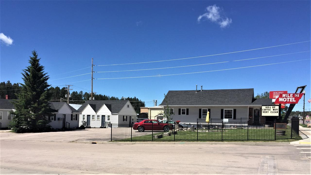 Black Hills Mile Hi Motel Custer